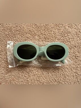 Amazon Pastel Green Oval Fashion Sunglasses
